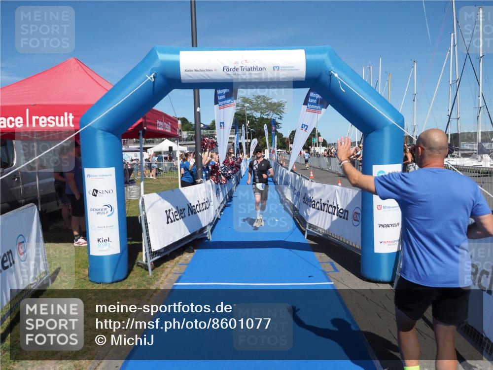 17.08.2025 - KN Förde Triathlon 2025 MichiJ http://msf.ph/oto/8601077 17.08.2025 14:06:59 Laufen 542 meine-sportfotos.de