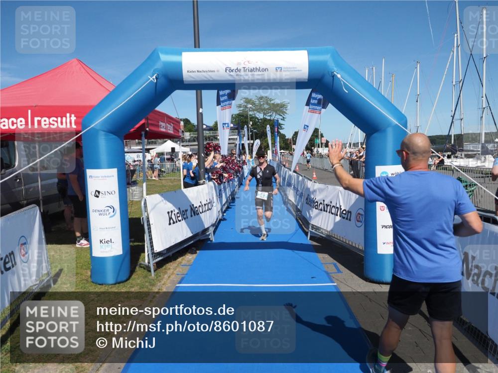 17.08.2025 - KN Förde Triathlon 2025 MichiJ http://msf.ph/oto/8601087 17.08.2025 14:06:59 Laufen 542 meine-sportfotos.de