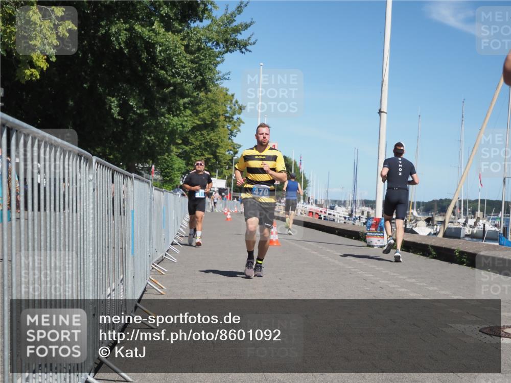 17.08.2025 - KN Förde Triathlon 2025 KatJ http://msf.ph/oto/8601092 17.08.2025 13:42:25 Laufen 470, 511, 512, 513, 520 meine-sportfotos.de