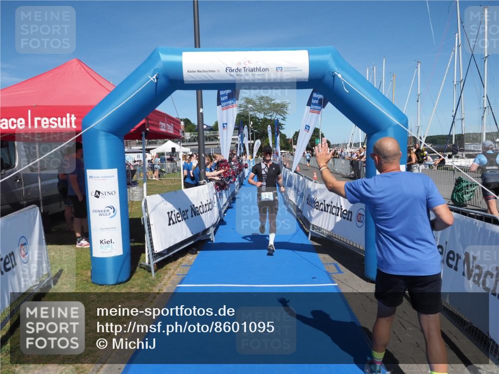 17.08.2025 - KN Förde Triathlon 2025 MichiJ http://msf.ph/oto/8601095 17.08.2025 14:06:59 Laufen 542 meine-sportfotos.de