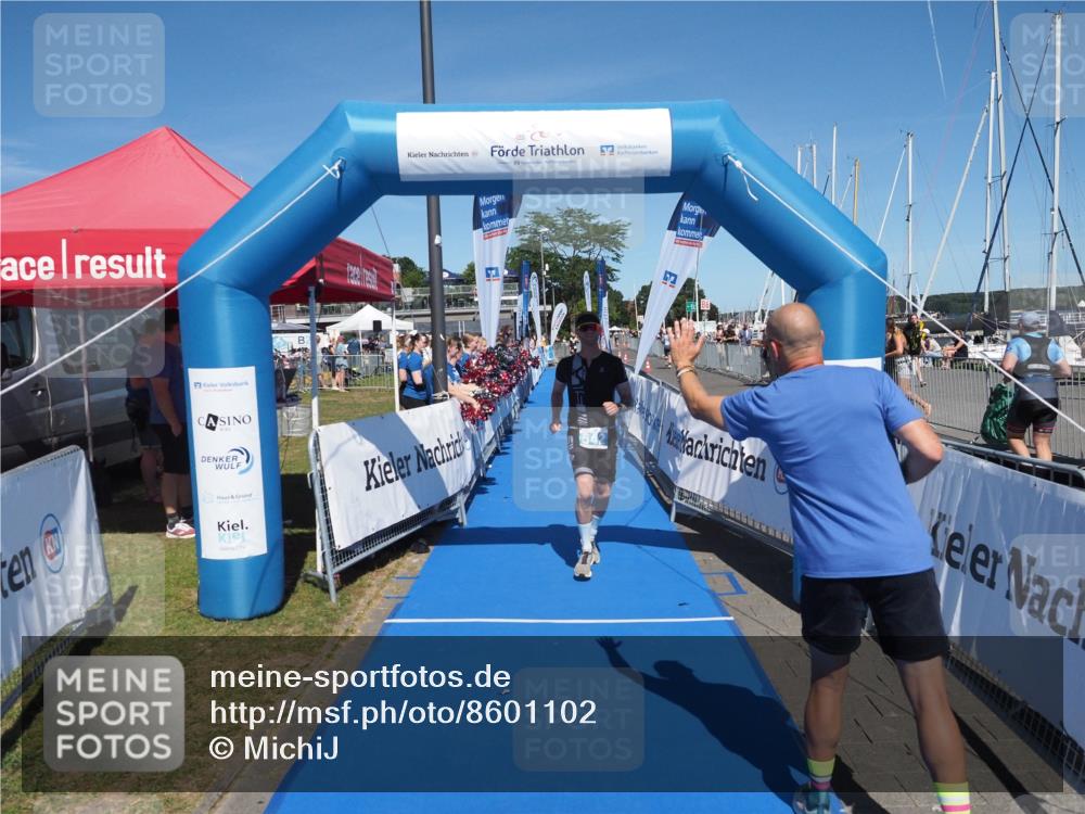 17.08.2025 - KN Förde Triathlon 2025 MichiJ http://msf.ph/oto/8601102 17.08.2025 14:06:59 Laufen 542 meine-sportfotos.de