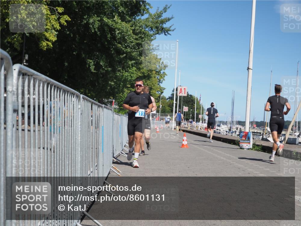 17.08.2025 - KN Förde Triathlon 2025 KatJ http://msf.ph/oto/8601131 17.08.2025 13:42:28 Laufen 470, 511, 517, 520 meine-sportfotos.de