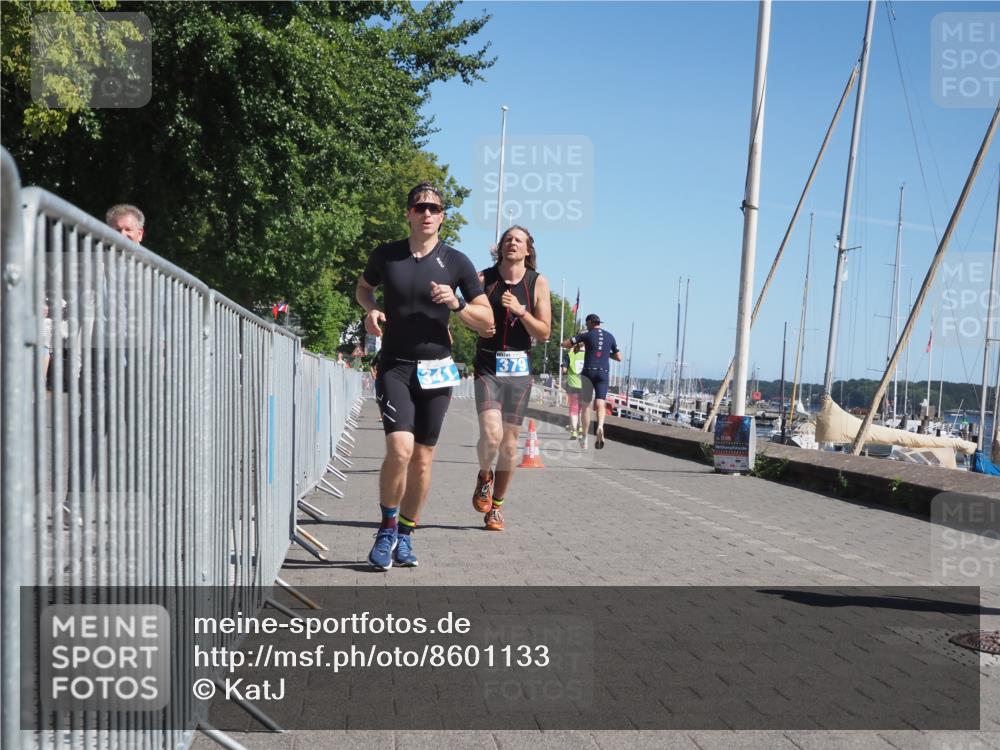 17.08.2025 - KN Förde Triathlon 2025 KatJ http://msf.ph/oto/8601133 17.08.2025 11:53:19 Laufen 265, 283, 327, 341, 379, 638 meine-sportfotos.de