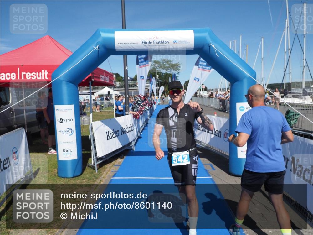 17.08.2025 - KN Förde Triathlon 2025 MichiJ http://msf.ph/oto/8601140 17.08.2025 14:07:01 Laufen 542 meine-sportfotos.de