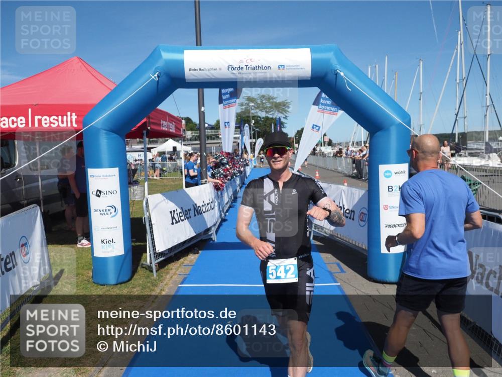 17.08.2025 - KN Förde Triathlon 2025 MichiJ http://msf.ph/oto/8601143 17.08.2025 14:07:01 Laufen 542 meine-sportfotos.de