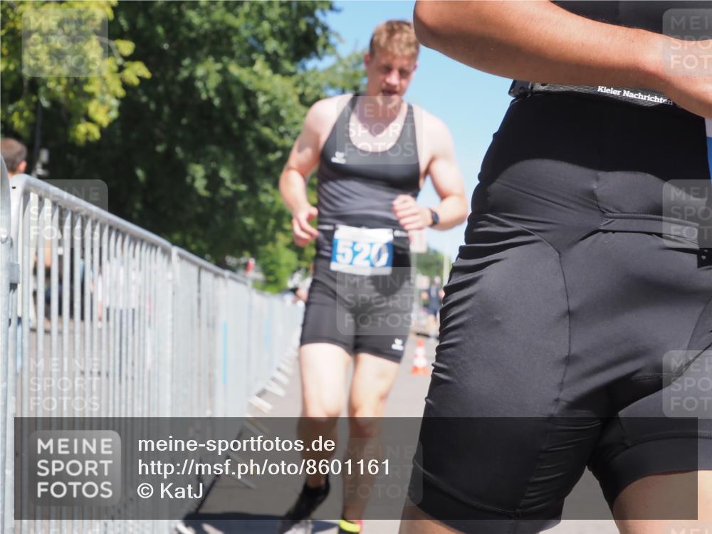 17.08.2025 - KN Förde Triathlon 2025 KatJ http://msf.ph/oto/8601161 17.08.2025 13:42:31 Laufen 426, 511, 517, 520 meine-sportfotos.de