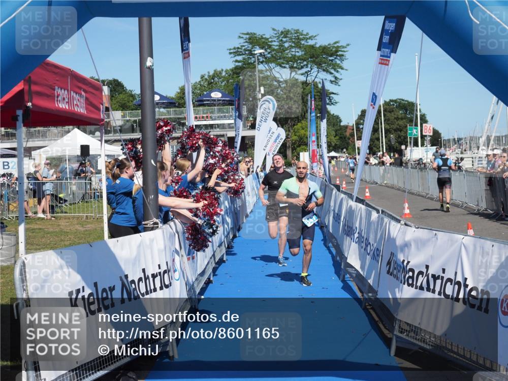 17.08.2025 - KN Förde Triathlon 2025 MichiJ http://msf.ph/oto/8601165 17.08.2025 14:07:07 Laufen 484, 547 meine-sportfotos.de