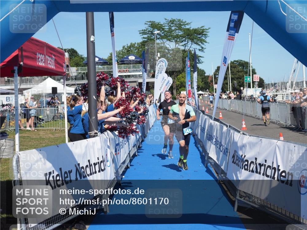 17.08.2025 - KN Förde Triathlon 2025 MichiJ http://msf.ph/oto/8601170 17.08.2025 14:07:07 Laufen 484, 547 meine-sportfotos.de