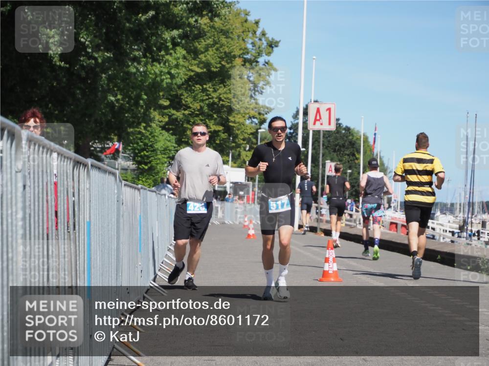 17.08.2025 - KN Förde Triathlon 2025 KatJ http://msf.ph/oto/8601172 17.08.2025 13:42:34 Laufen 426, 517, 520 meine-sportfotos.de