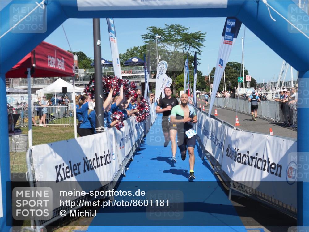 17.08.2025 - KN Förde Triathlon 2025 MichiJ http://msf.ph/oto/8601181 17.08.2025 14:07:08 Laufen 484, 547 meine-sportfotos.de