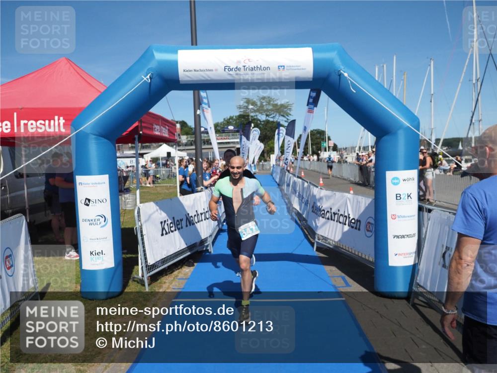 17.08.2025 - KN Förde Triathlon 2025 MichiJ http://msf.ph/oto/8601213 17.08.2025 14:07:09 Laufen 484, 547 meine-sportfotos.de