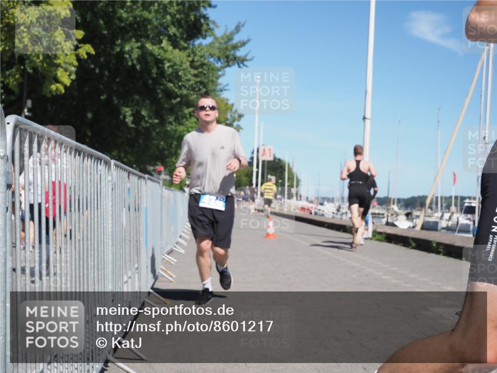 17.08.2025 - KN Förde Triathlon 2025 KatJ http://msf.ph/oto/8601217 17.08.2025 13:42:38 Laufen 426, 439, 517 meine-sportfotos.de