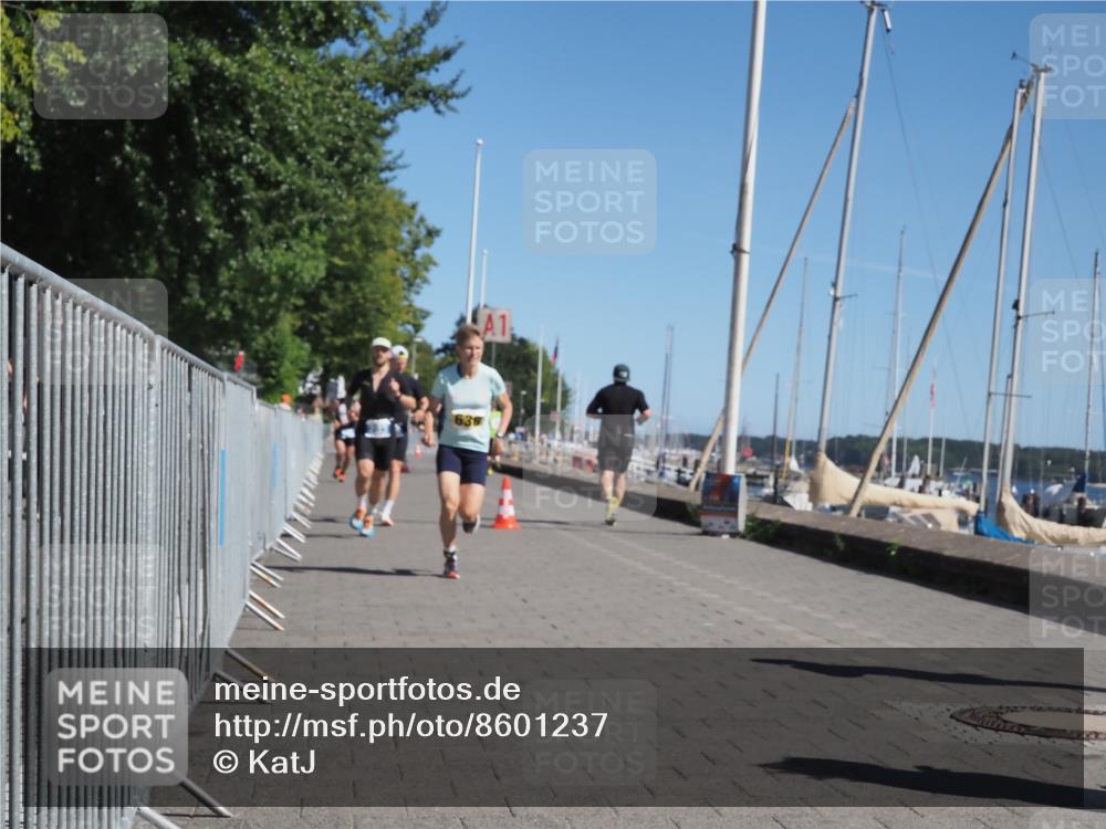 17.08.2025 - KN Förde Triathlon 2025 KatJ http://msf.ph/oto/8601237 17.08.2025 11:53:24 Laufen 265, 283, 327, 343, 379, 638 meine-sportfotos.de