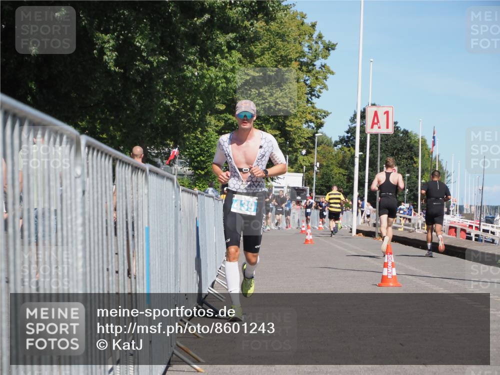 17.08.2025 - KN Förde Triathlon 2025 KatJ http://msf.ph/oto/8601243 17.08.2025 13:42:44 Laufen 439 meine-sportfotos.de
