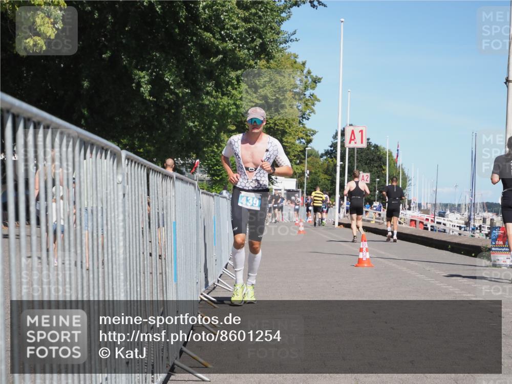 17.08.2025 - KN Förde Triathlon 2025 KatJ http://msf.ph/oto/8601254 17.08.2025 13:42:44 Laufen 439 meine-sportfotos.de