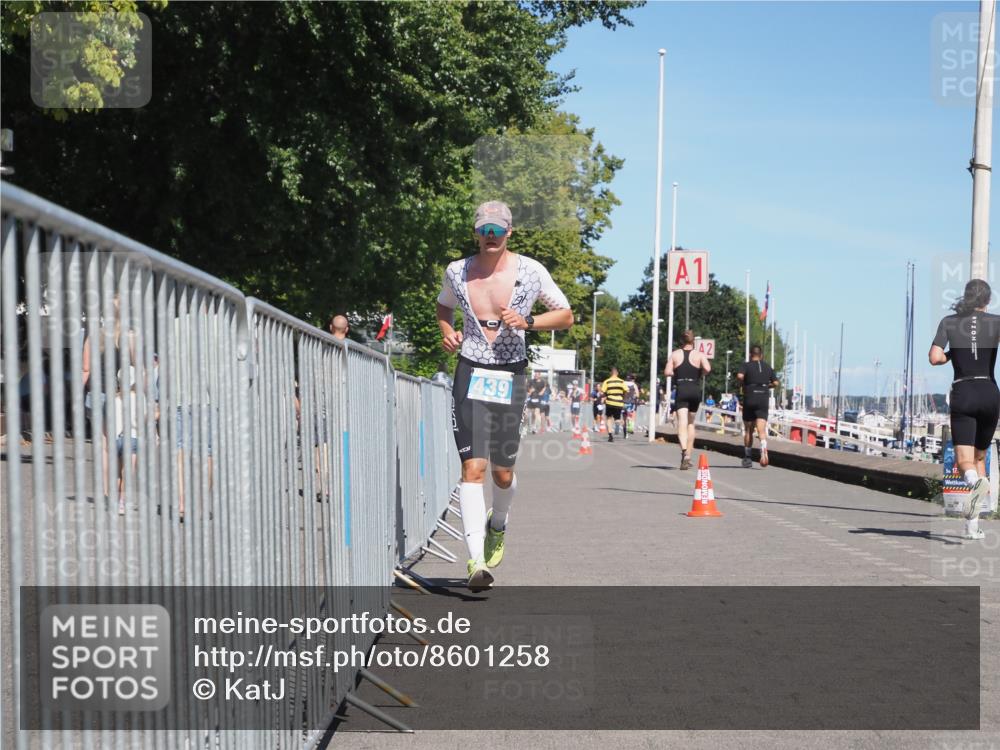 17.08.2025 - KN Förde Triathlon 2025 KatJ http://msf.ph/oto/8601258 17.08.2025 13:42:44 Laufen 439 meine-sportfotos.de