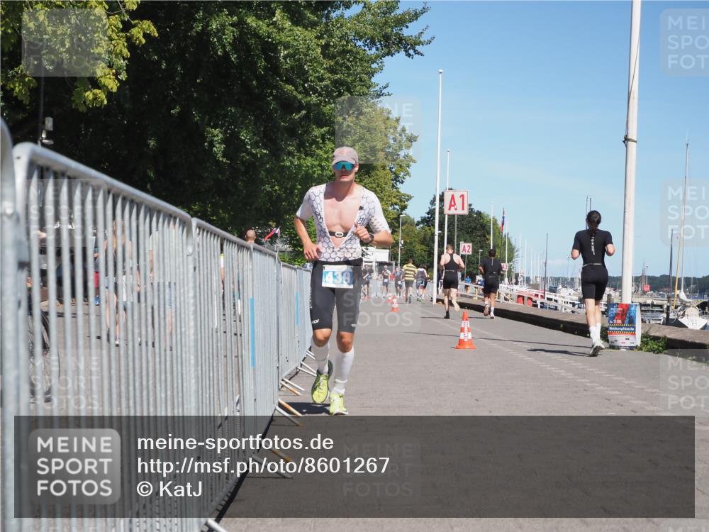 17.08.2025 - KN Förde Triathlon 2025 KatJ http://msf.ph/oto/8601267 17.08.2025 13:42:45 Laufen 439 meine-sportfotos.de