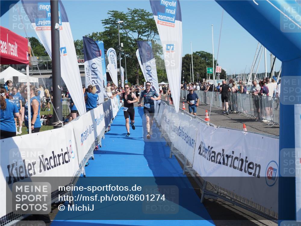 17.08.2025 - KN Förde Triathlon 2025 MichiJ http://msf.ph/oto/8601274 17.08.2025 12:17:53 Laufen 330, 370 meine-sportfotos.de