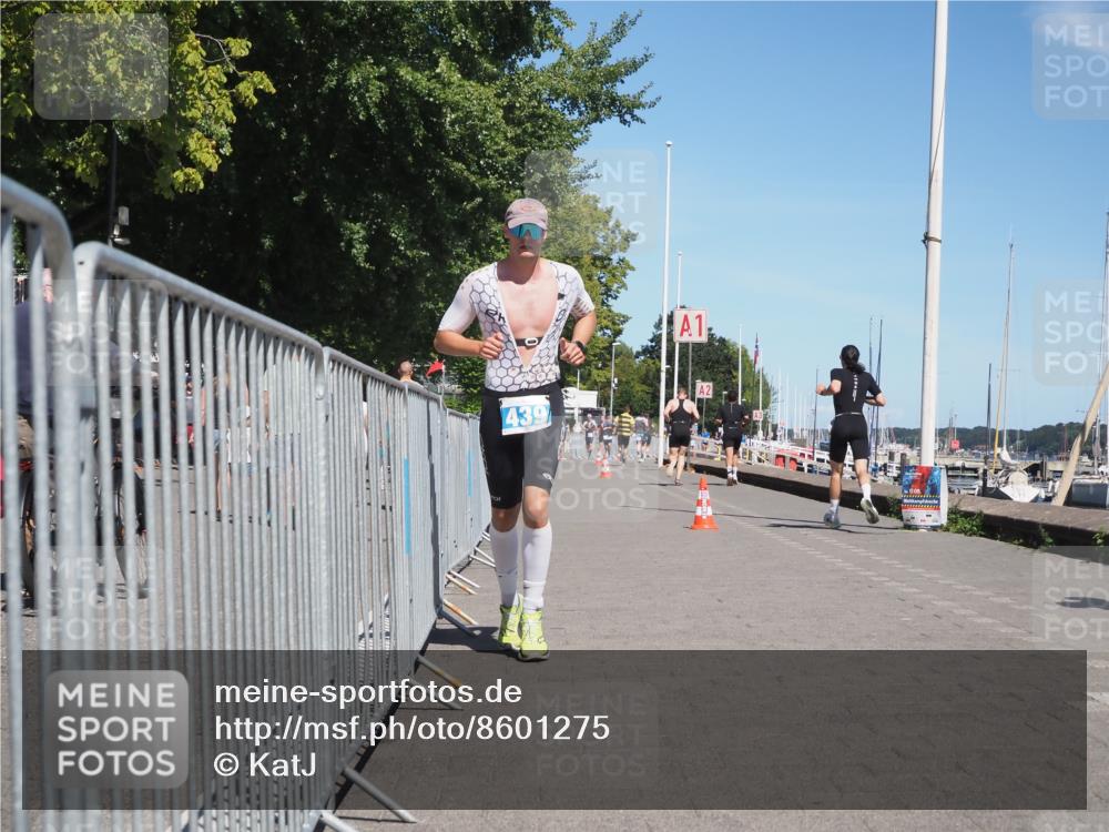 17.08.2025 - KN Förde Triathlon 2025 KatJ http://msf.ph/oto/8601275 17.08.2025 13:42:45 Laufen 439 meine-sportfotos.de