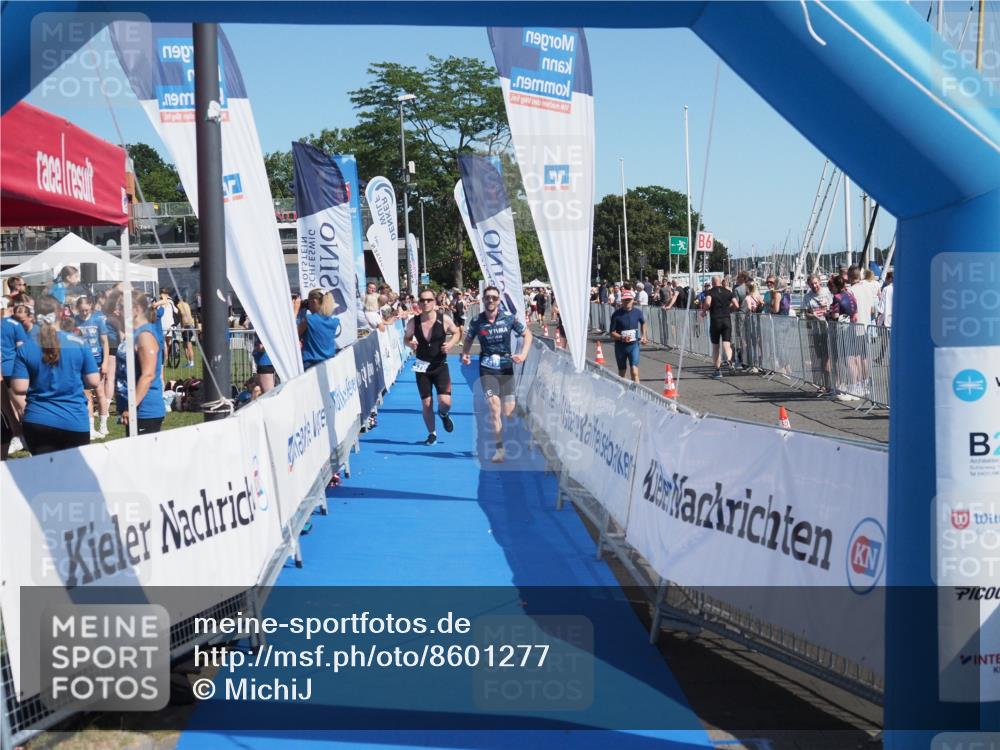 17.08.2025 - KN Förde Triathlon 2025 MichiJ http://msf.ph/oto/8601277 17.08.2025 12:17:53 Laufen 330, 370 meine-sportfotos.de