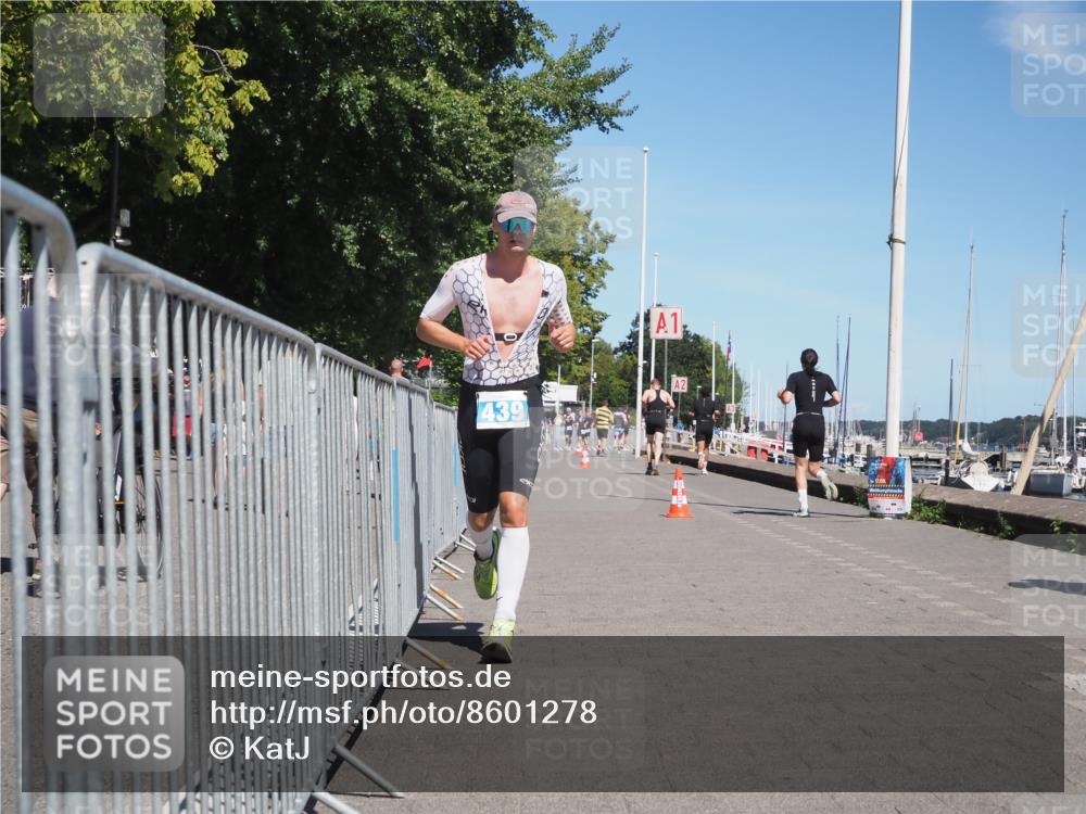 17.08.2025 - KN Förde Triathlon 2025 KatJ http://msf.ph/oto/8601278 17.08.2025 13:42:45 Laufen 439 meine-sportfotos.de