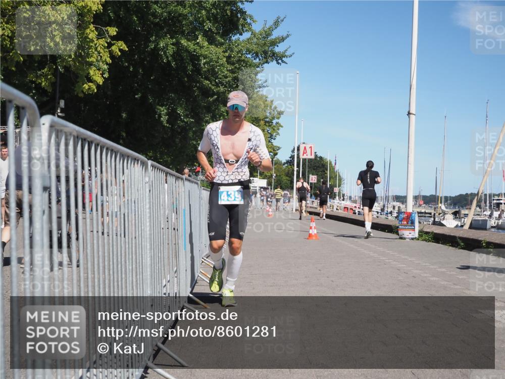 17.08.2025 - KN Förde Triathlon 2025 KatJ http://msf.ph/oto/8601281 17.08.2025 13:42:45 Laufen 439 meine-sportfotos.de