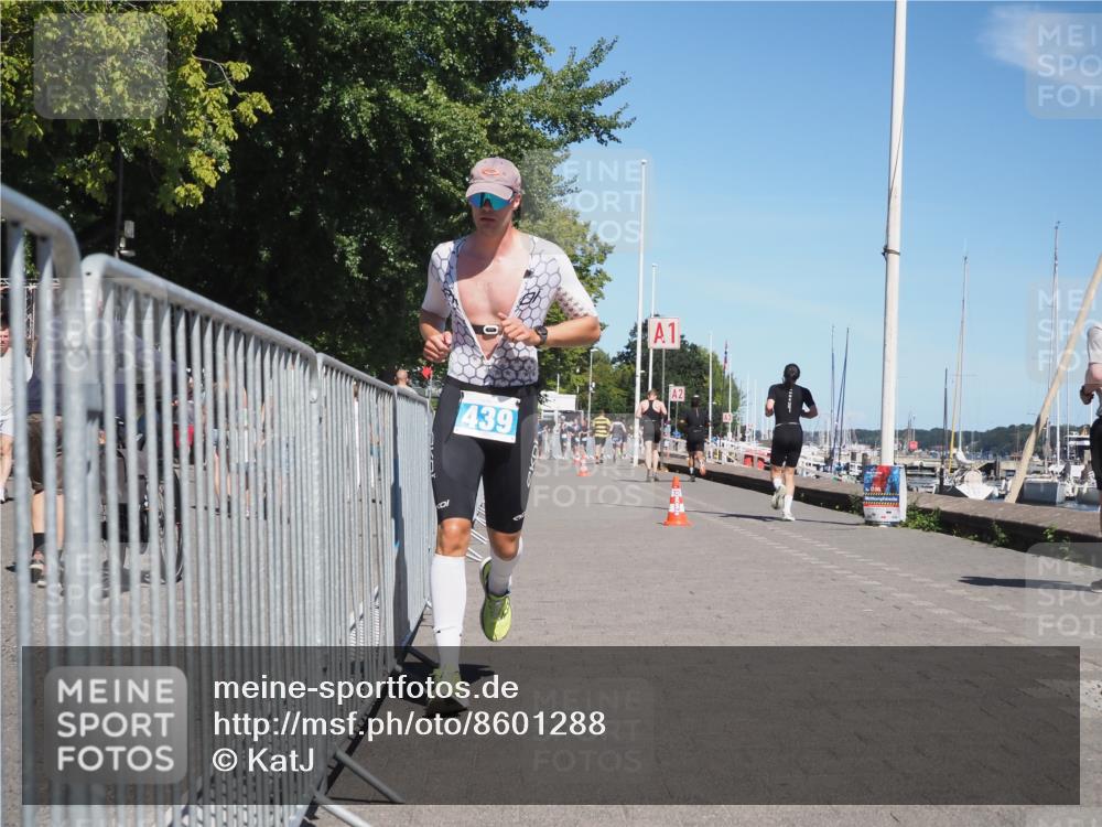 17.08.2025 - KN Förde Triathlon 2025 KatJ http://msf.ph/oto/8601288 17.08.2025 13:42:46 Laufen 439 meine-sportfotos.de