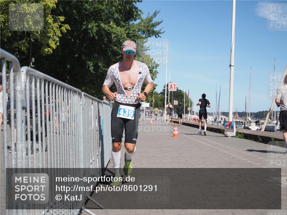 17.08.2025 - KN Förde Triathlon 2025 KatJ http://msf.ph/oto/8601291 17.08.2025 13:42:46 Laufen 439 meine-sportfotos.de