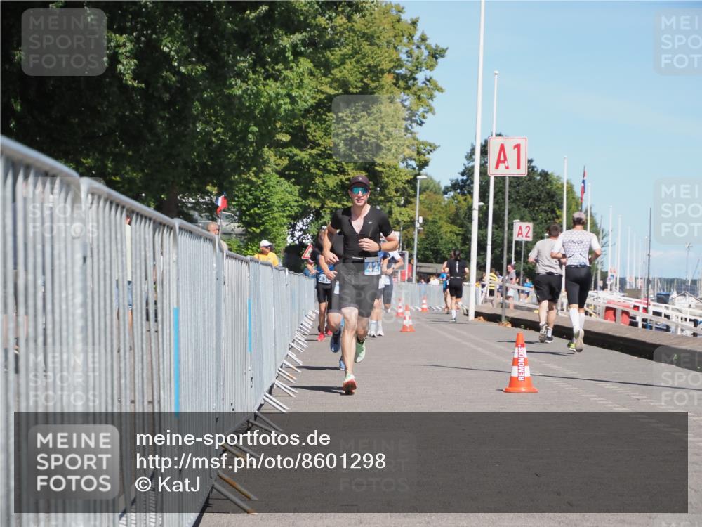17.08.2025 - KN Förde Triathlon 2025 KatJ http://msf.ph/oto/8601298 17.08.2025 13:42:56 Laufen 427, 494, 498 meine-sportfotos.de