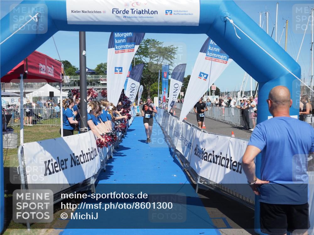 17.08.2025 - KN Förde Triathlon 2025 MichiJ http://msf.ph/oto/8601300 17.08.2025 14:08:15 Laufen 514 meine-sportfotos.de