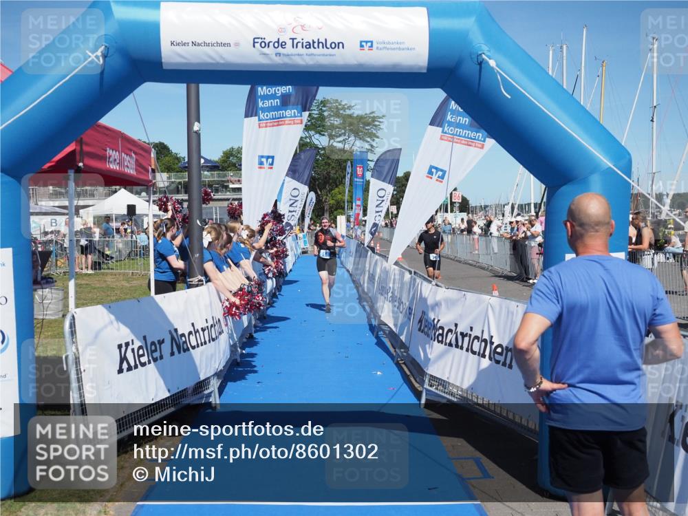 17.08.2025 - KN Förde Triathlon 2025 MichiJ http://msf.ph/oto/8601302 17.08.2025 14:08:15 Laufen 514 meine-sportfotos.de