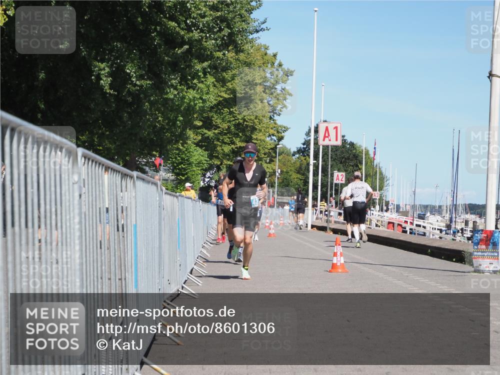 17.08.2025 - KN Förde Triathlon 2025 KatJ http://msf.ph/oto/8601306 17.08.2025 13:42:57 Laufen 420, 427, 494, 498 meine-sportfotos.de