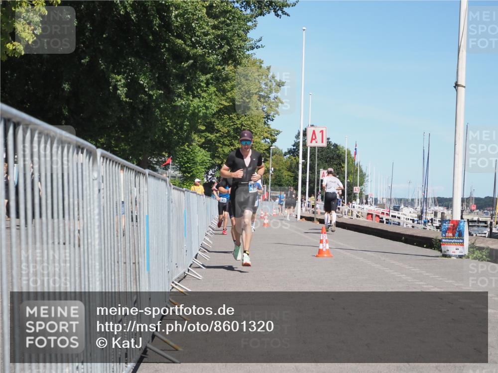 17.08.2025 - KN Förde Triathlon 2025 KatJ http://msf.ph/oto/8601320 17.08.2025 13:42:57 Laufen 420, 427, 494, 498 meine-sportfotos.de