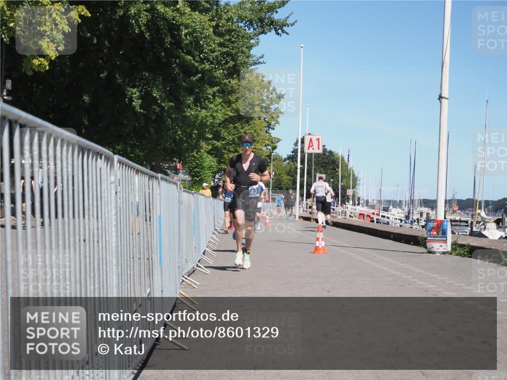 17.08.2025 - KN Förde Triathlon 2025 KatJ http://msf.ph/oto/8601329 17.08.2025 13:42:58 Laufen 420, 427, 430, 494, 498 meine-sportfotos.de