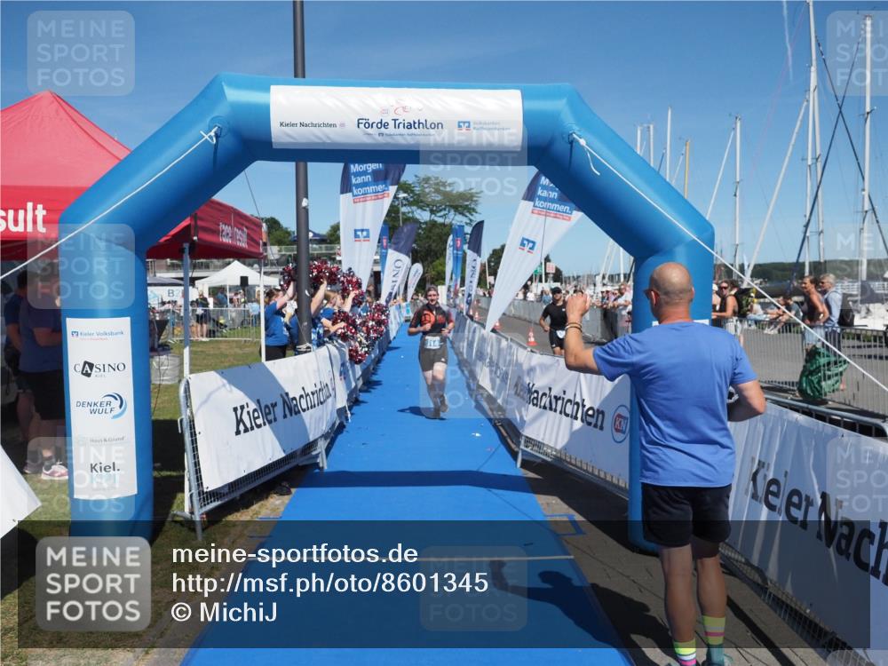 17.08.2025 - KN Förde Triathlon 2025 MichiJ http://msf.ph/oto/8601345 17.08.2025 14:08:16 Laufen 514 meine-sportfotos.de