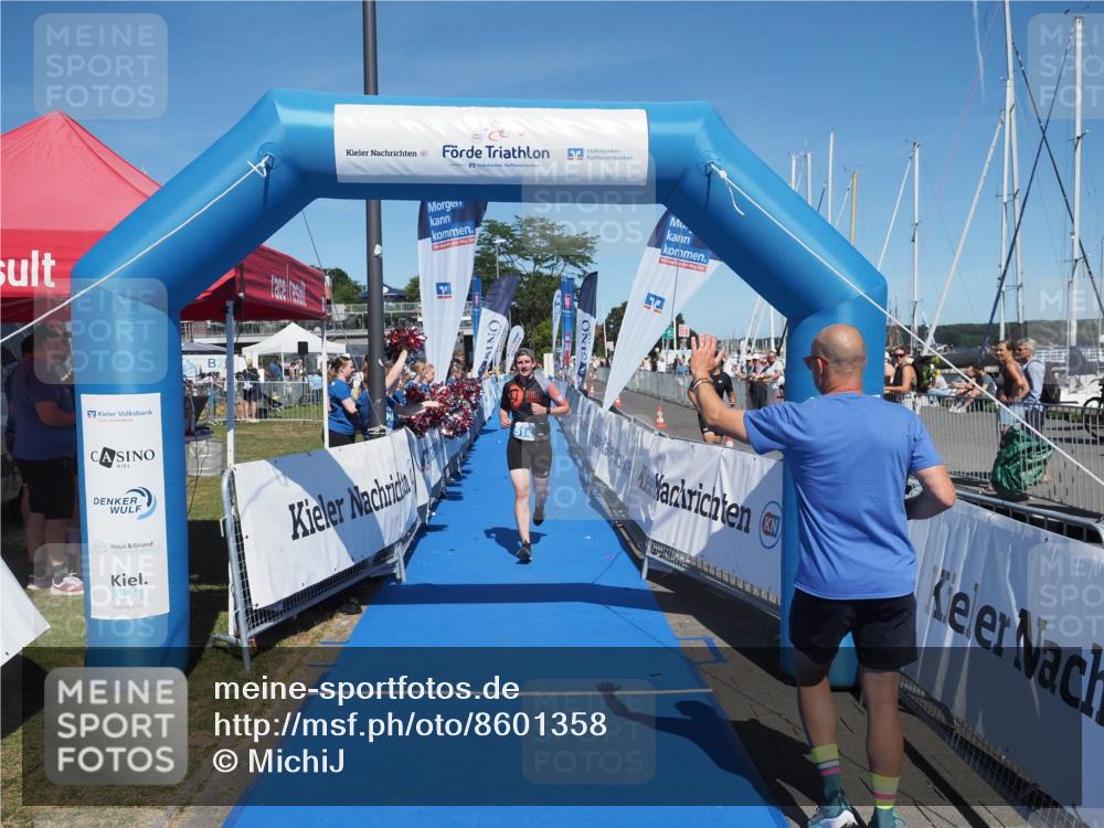 17.08.2025 - KN Förde Triathlon 2025 MichiJ http://msf.ph/oto/8601358 17.08.2025 14:08:17 Laufen 514 meine-sportfotos.de