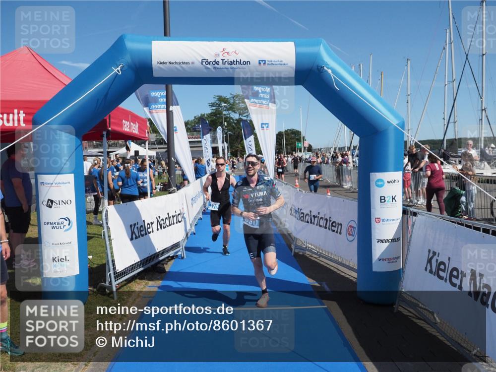 17.08.2025 - KN Förde Triathlon 2025 MichiJ http://msf.ph/oto/8601367 17.08.2025 12:17:56 Laufen 330, 370 meine-sportfotos.de