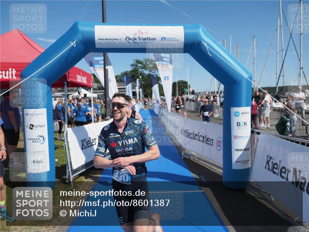 17.08.2025 - KN Förde Triathlon 2025 MichiJ http://msf.ph/oto/8601387 17.08.2025 12:17:57 Laufen 330, 370 meine-sportfotos.de
