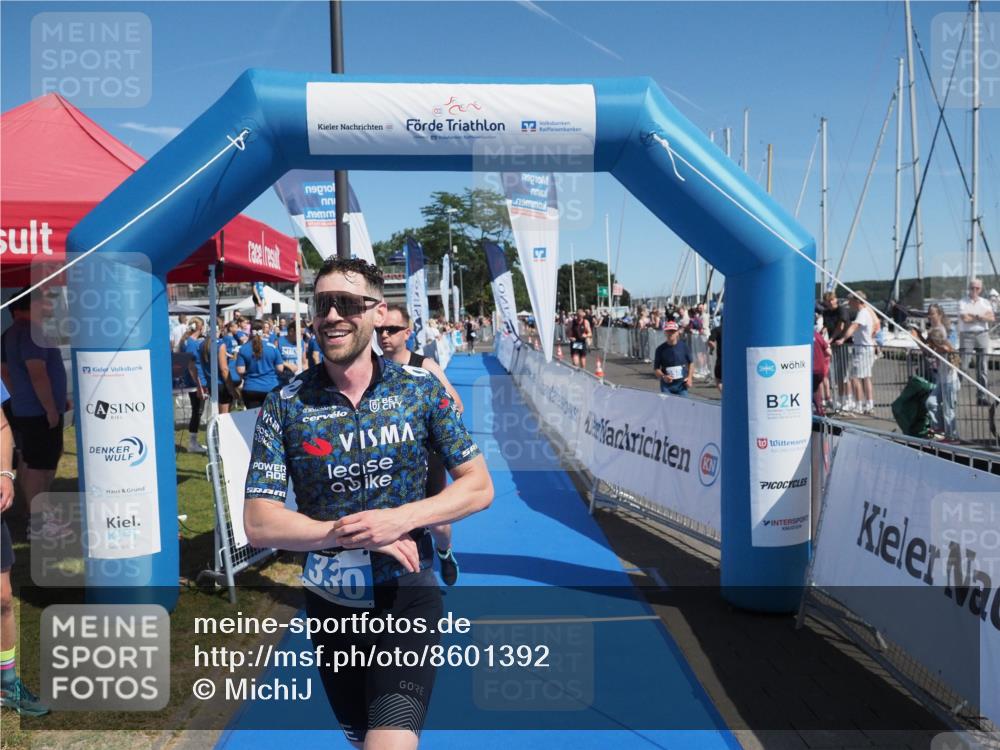 17.08.2025 - KN Förde Triathlon 2025 MichiJ http://msf.ph/oto/8601392 17.08.2025 12:17:57 Laufen 330, 370 meine-sportfotos.de