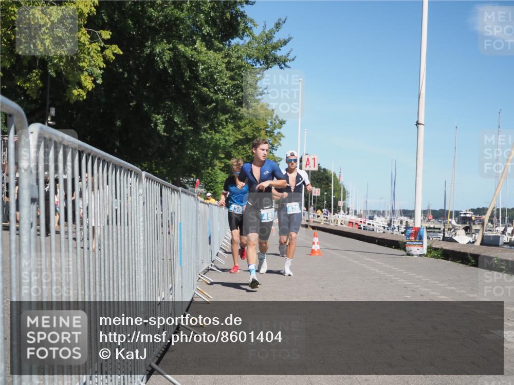 17.08.2025 - KN Förde Triathlon 2025 KatJ http://msf.ph/oto/8601404 17.08.2025 13:43:04 Laufen 420, 424, 430, 494, 498, 509 meine-sportfotos.de