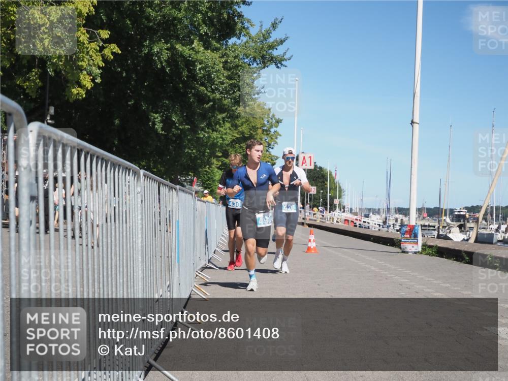 17.08.2025 - KN Förde Triathlon 2025 KatJ http://msf.ph/oto/8601408 17.08.2025 13:43:04 Laufen 420, 424, 430, 494, 498, 509 meine-sportfotos.de