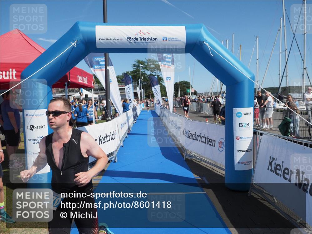 17.08.2025 - KN Förde Triathlon 2025 MichiJ http://msf.ph/oto/8601418 17.08.2025 12:17:58 Laufen 330, 370 meine-sportfotos.de