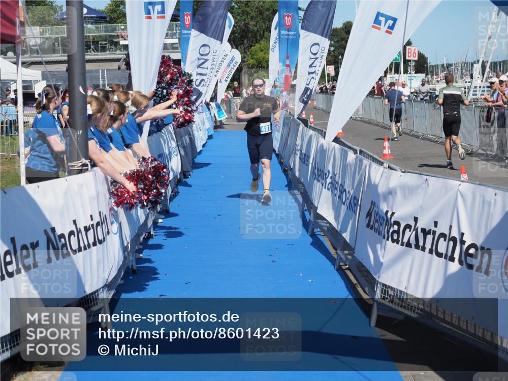 17.08.2025 - KN Förde Triathlon 2025 MichiJ http://msf.ph/oto/8601423 17.08.2025 14:09:25 Laufen 481 meine-sportfotos.de