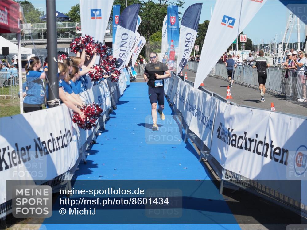 17.08.2025 - KN Förde Triathlon 2025 MichiJ http://msf.ph/oto/8601434 17.08.2025 14:09:25 Laufen 481 meine-sportfotos.de