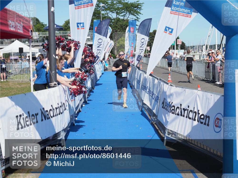 17.08.2025 - KN Förde Triathlon 2025 MichiJ http://msf.ph/oto/8601446 17.08.2025 14:09:25 Laufen 481 meine-sportfotos.de