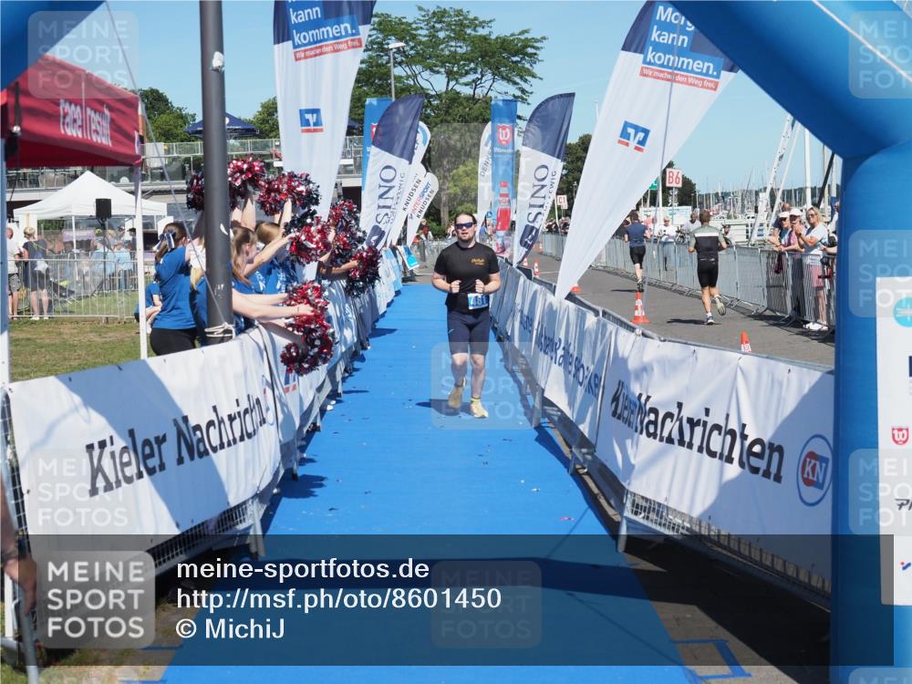 17.08.2025 - KN Förde Triathlon 2025 MichiJ http://msf.ph/oto/8601450 17.08.2025 14:09:25 Laufen 481 meine-sportfotos.de