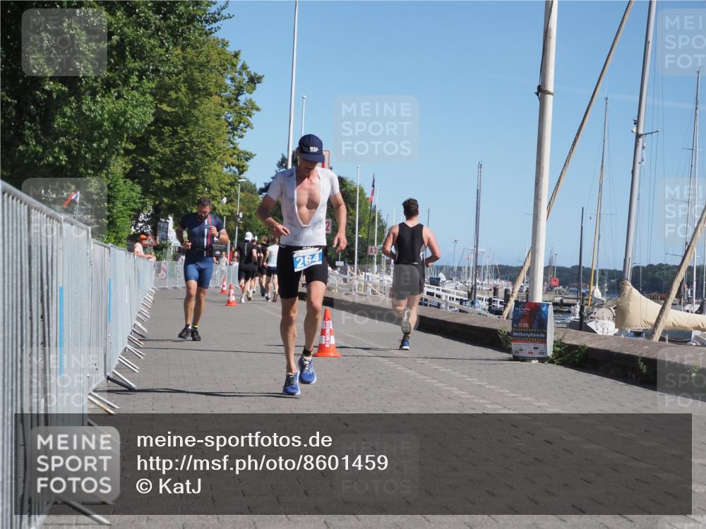 17.08.2025 - KN Förde Triathlon 2025 KatJ http://msf.ph/oto/8601459 17.08.2025 11:53:41 Laufen 264, 334 meine-sportfotos.de