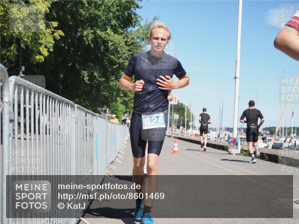 17.08.2025 - KN Förde Triathlon 2025 KatJ http://msf.ph/oto/8601469 17.08.2025 13:43:08 Laufen 420, 424, 430, 487, 498, 509 meine-sportfotos.de