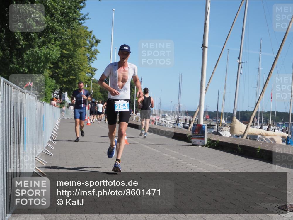 17.08.2025 - KN Förde Triathlon 2025 KatJ http://msf.ph/oto/8601471 17.08.2025 11:53:42 Laufen 264, 334 meine-sportfotos.de