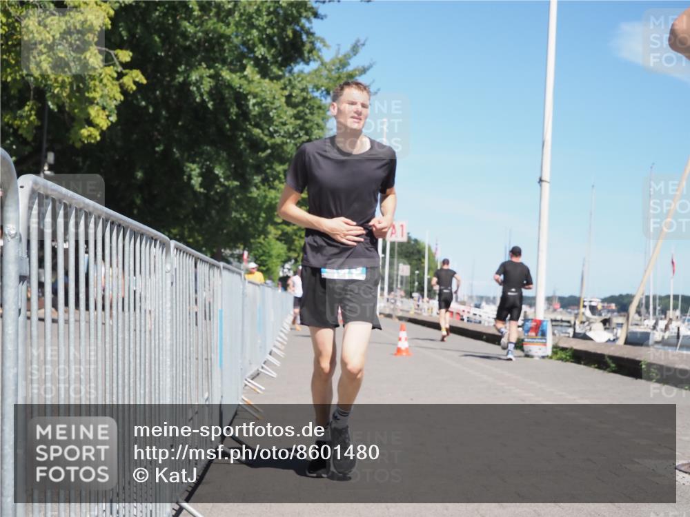 17.08.2025 - KN Förde Triathlon 2025 KatJ http://msf.ph/oto/8601480 17.08.2025 13:43:09 Laufen 420, 424, 428, 430, 487, 509 meine-sportfotos.de